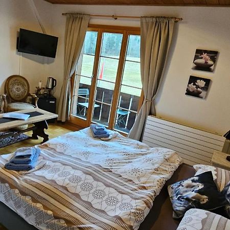 Miramont Horse Trekking Hostel Saicourt Exterior foto