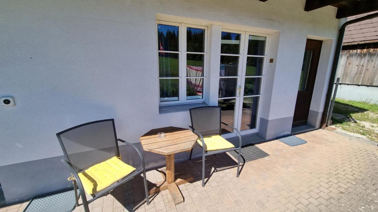 Miramont Horse Trekking Hostel Saicourt Exterior foto
