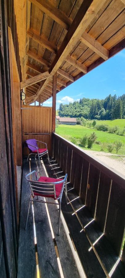 Miramont Horse Trekking Hostel Saicourt Exterior foto