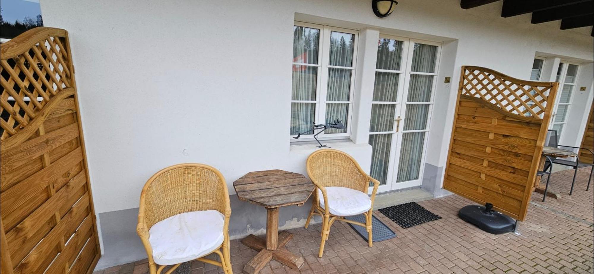 Miramont Horse Trekking Hostel Saicourt Exterior foto